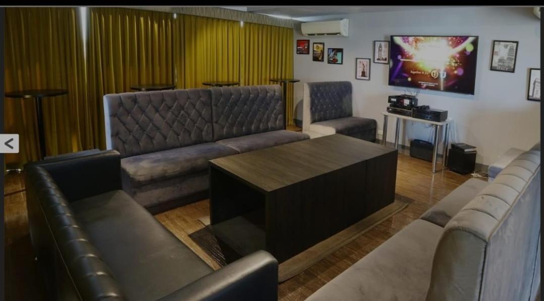 My Happy Place West Avenue Suites Quezon City Exteriér fotografie